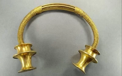 A remarkable Discovery: 2,500-Year-Old Gold Jewelry Unearthed by Plumber in Spain
